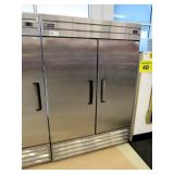 2022 Excellence Cr-43ss Self-contained 2-door Cooler