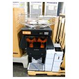 New Zummo Z40c-n Cold Press Automatic Feed Citrus Juicer - (40)fruits/minute