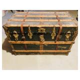 Antique Trunk/24"H,38"W,21"D