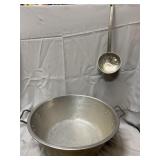 Vintage aluminum washpan & ladel-16" across