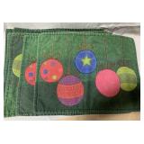 6 Very cool Christmas placemats