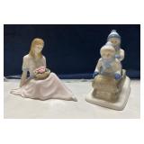 Porcelain decor pieces, made in Mexico