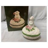 5" tall Avon bunny trinket box