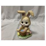 Vintage 5" tall porcelain Enesco bunny