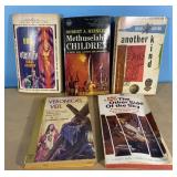 Vintage Sci Fi futuristic paperback books