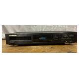 Marantz Compact Disc Player CD-46, turns on!