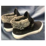 Blowfish of Malibu Shoe about women