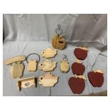 12 wood pieces to paint. Most 4x4