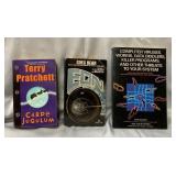 Vintage computer, sci fi and more books