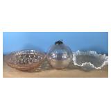 Vintage Jefferson White/Clear ruffled "Many Loops"