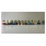 Small Snow-globes from US States, Attractions and