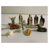 Vintage 2" tall nativity scene figurines