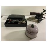 Vintage sewing items