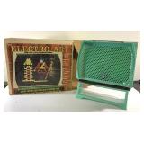 Vintage Electro-art.  No pegs or papers