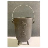 Small witchcraft kettle-9" tall incl handle up