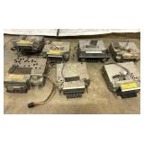 7 vintage car radios