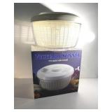 NEW Vegetable spinner