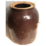 Vintage crock 7 inches tall