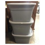 3 Sterilite totes with lids