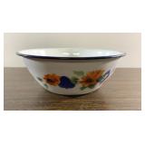 7-1/2" across vintage enamelware bowl