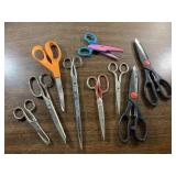 Vintage, newer & scrapbooking scissors