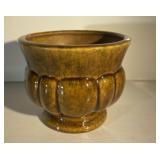 Vintage Haeger 667 Pottery planter