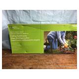 NEW Folding seat/kneeler, garden treasures