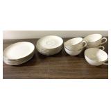 1965 Pickard Damask China pieces