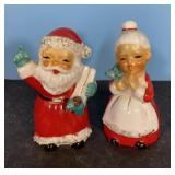 Vintage Santa & Mrs.Claus Salt & Pepper shakers