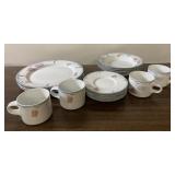 Dansk Tivoli dishware pieces