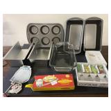 Kitchen supplies, cupcake pan, 2, 3x4" loaf pans,