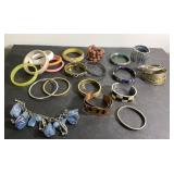 Nice lot of vintage bracelets
