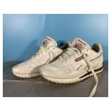 Size 9 Reebok Classic Sneakers