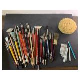 Paint Brushes, sponge and smudge pens