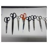 8 Pairs of vinage Scissors