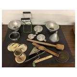 Vintage kitchen items