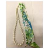Vintage faux pearl necklace with cloth ties