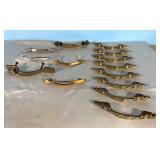 Timeless lot of cupboard & drawer handles