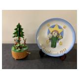 Vintage Steinbach wood Christams Tree music box