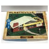 Plasticville Contemporary House for Railroad sets