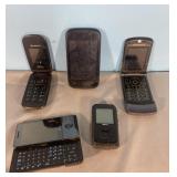 Vintage cell phones-not tested no cords