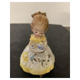 Vintage JOSEF figurine- 4" Bis Sister Little