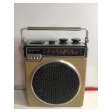 Vintage JC Penney Portablen8 track and Radio