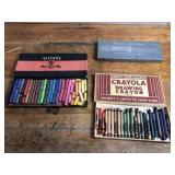 3 Sets vintage crayons Crayola, Prang Pastello,