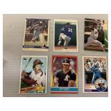 Vintage MLB trading cards Vintage MLB trading cards