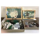 Vintage Plasticville USA train set pieces