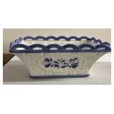 Pfaltzgraff basket planter 12x7x6'