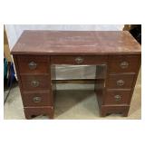 Antique desk 40'x18'x30