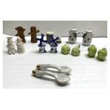 Vintage salt & pepper shakers-Japan