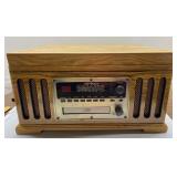 Detrola Mod KM83 turntable, radio, more-Untested